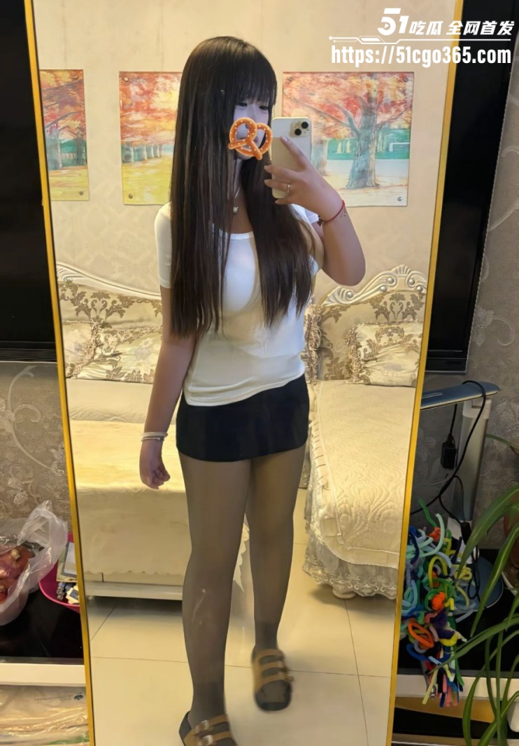 辽宁盘锦清纯妹子 赵依 与男友性爱视频泄密 暴力打桩激情狂操 爽感爆棚高潮拔枪射满雪白美乳！