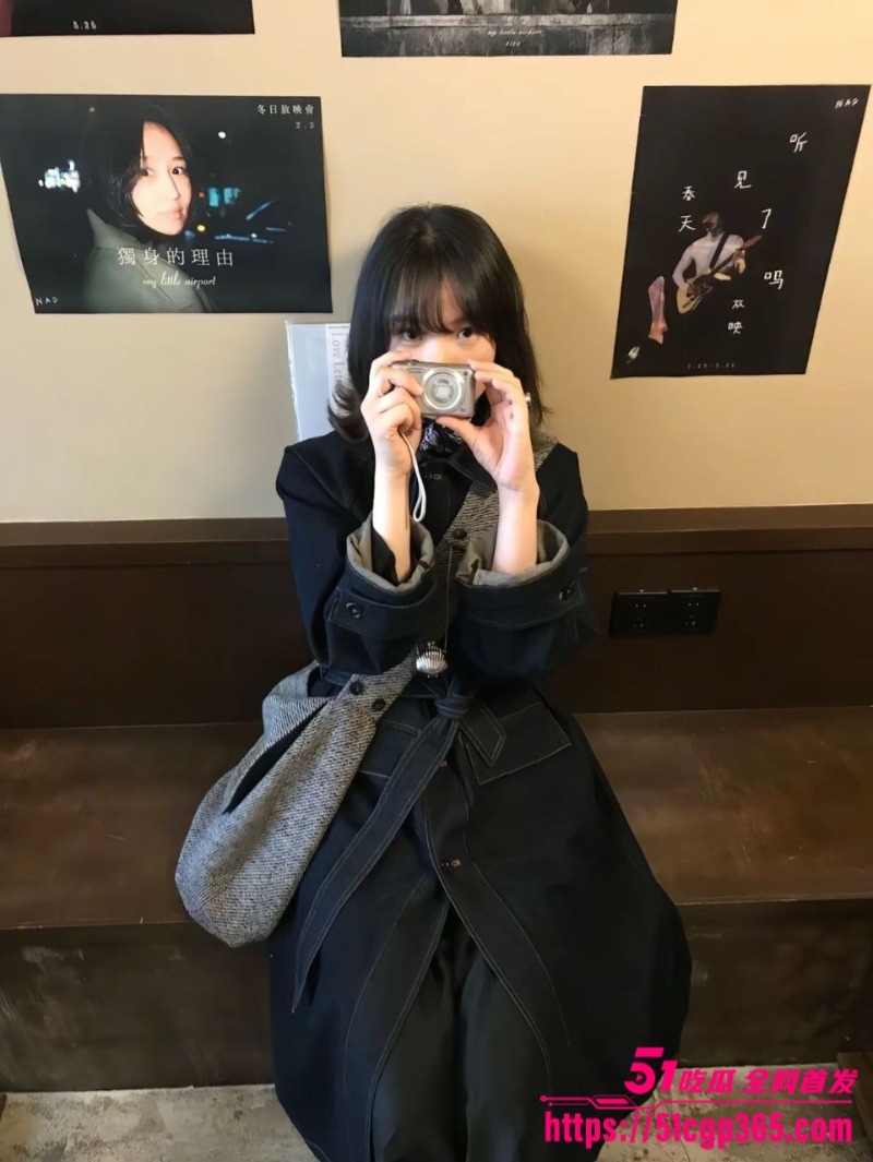 中日混血妹子淫乱3p视频曝光 露脸口交吸吮肉棒 前后夹击口爆吞精 画面淫靡刺激!