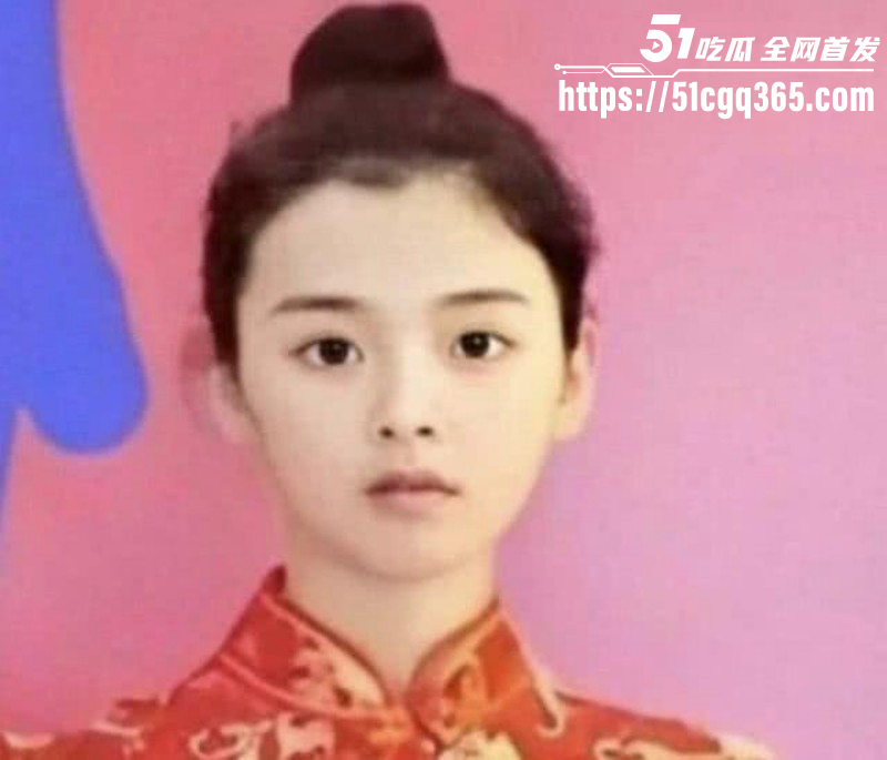 新晋女星杨超越早期被迷奸视频013