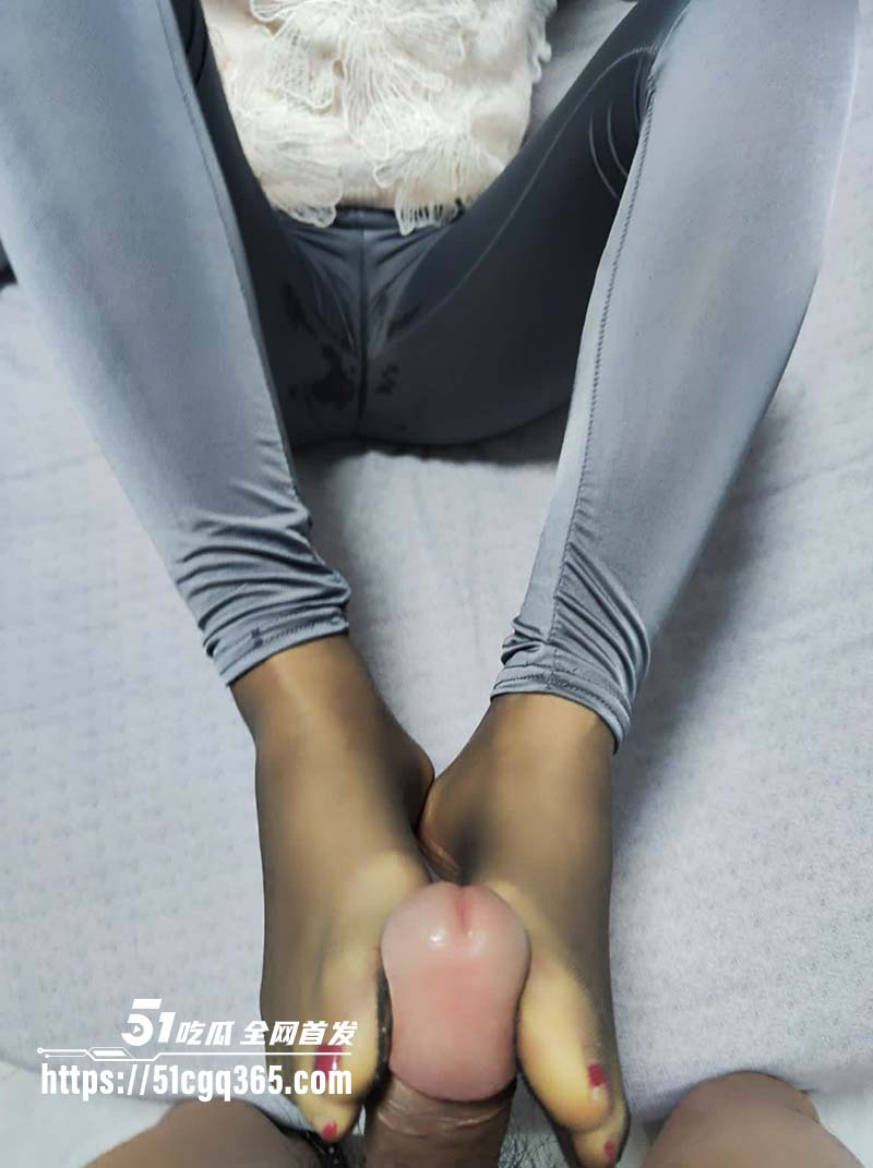 爱穿丝袜的亲嫂子7