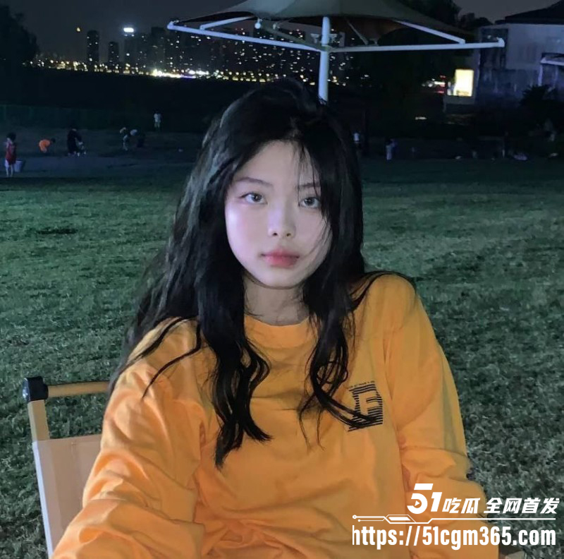 江苏常熟理工学院刘鑫约炮视频03