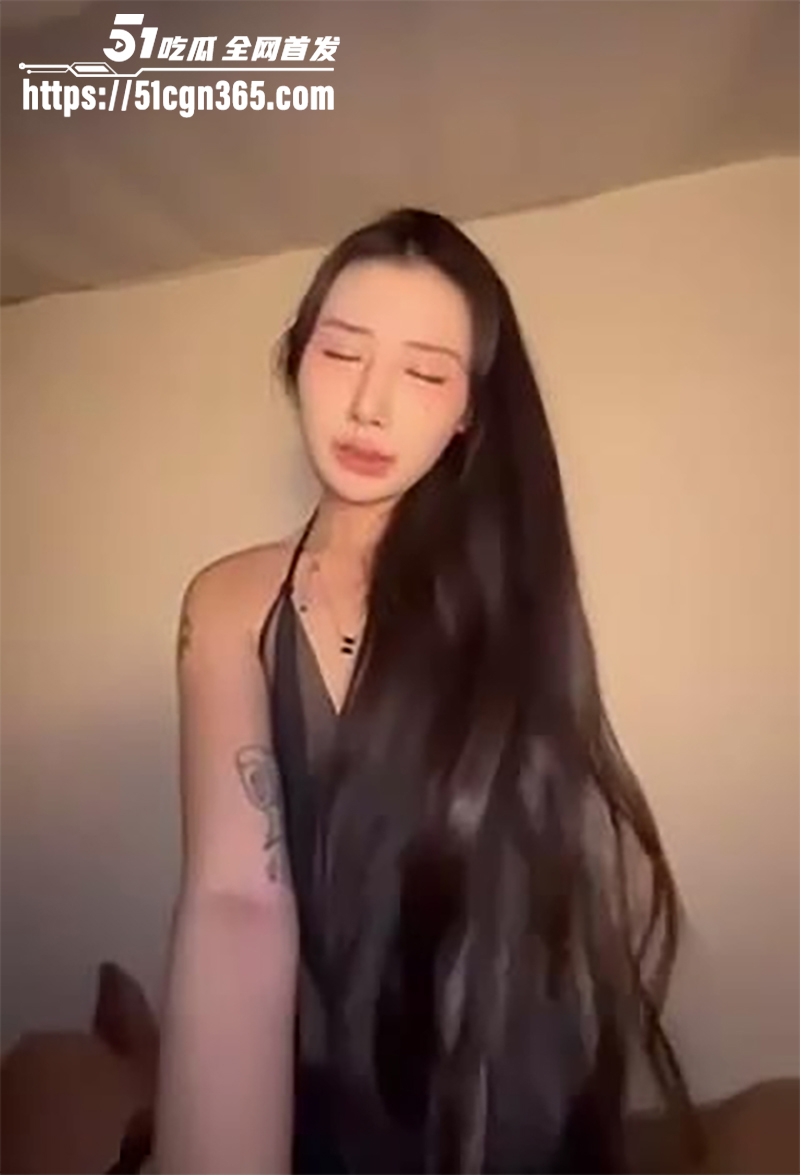 川音播音系学妹被调教视频流出 3 拷贝