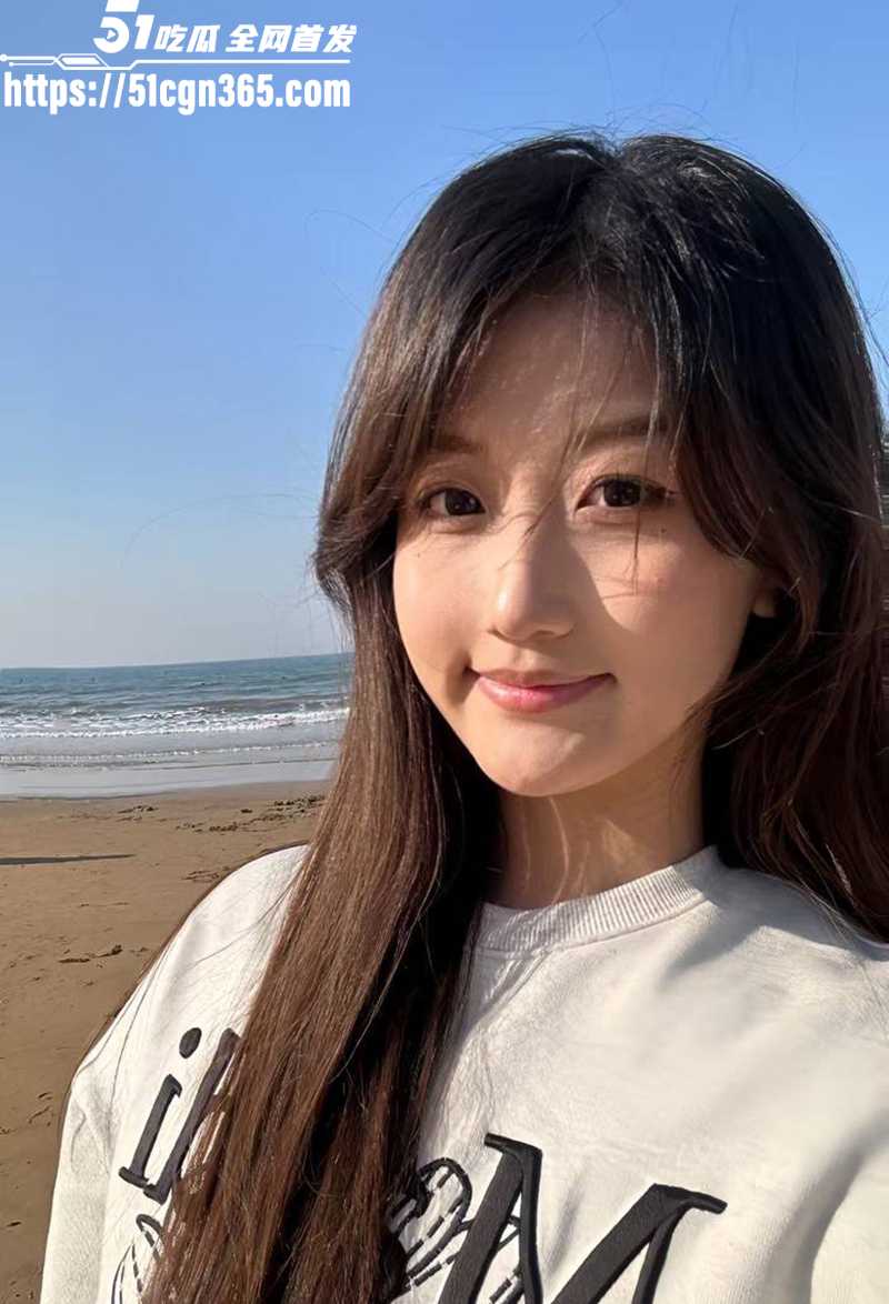 安徽清纯极品小美女魏景瑶性爱视频流出2拷贝
