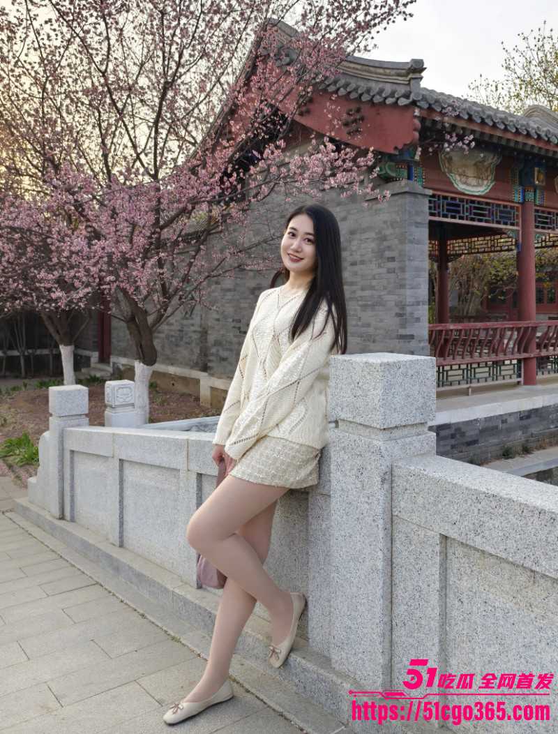 我是奶气草莓美女肉偿淫穴还债03