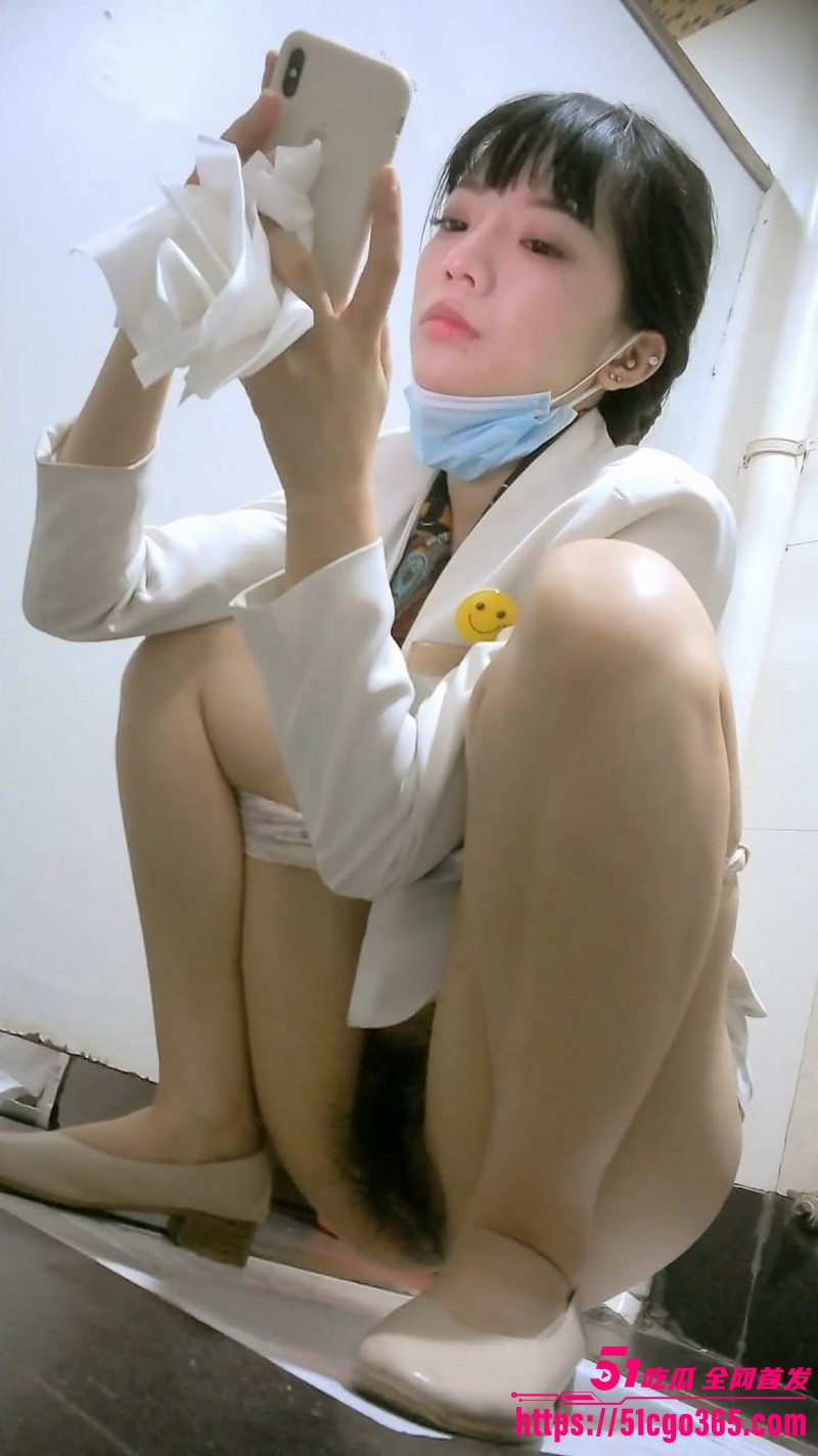 夜总会女厕偷拍视频流出 2