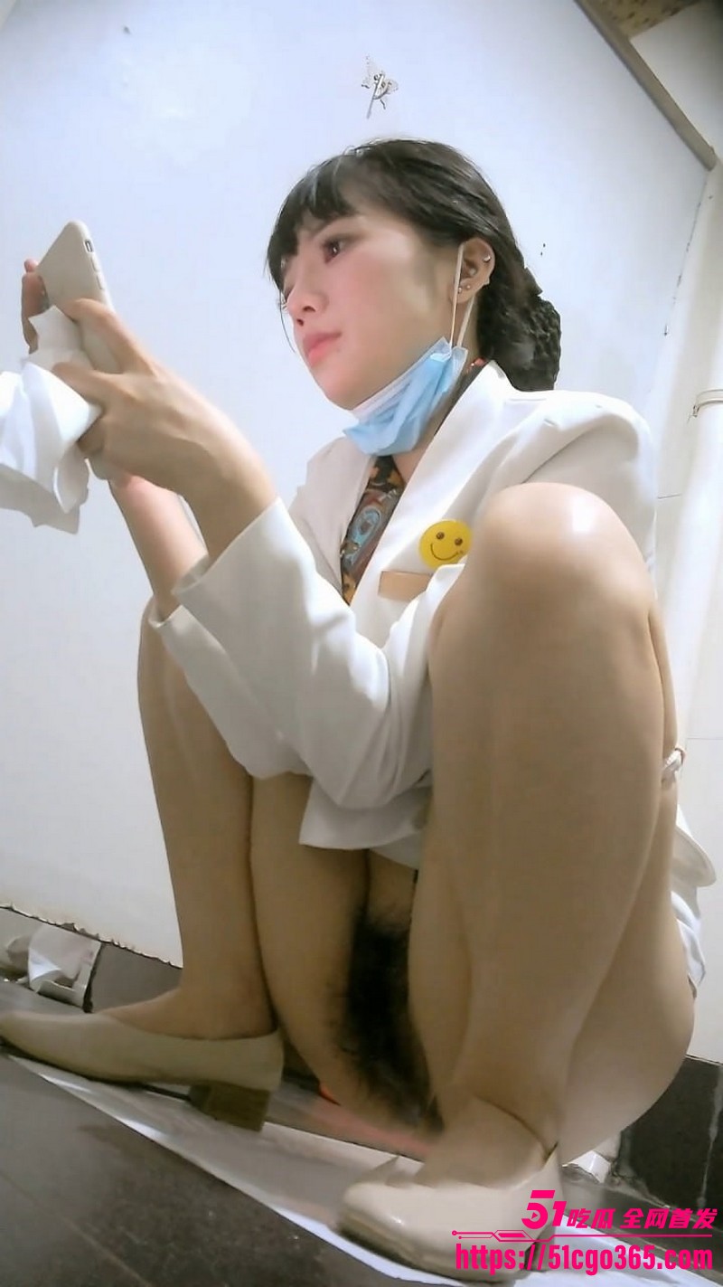 夜总会女厕偷拍视频流出 3