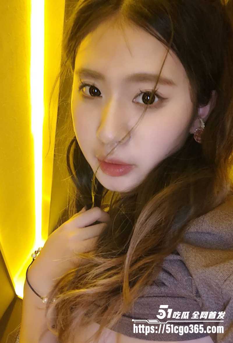 极品高颜值美少女姚梦涵性爱视频曝光2拷贝