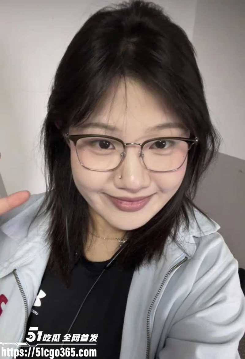 山西太原新婚少妇吴梦琪出轨视频流出2拷贝