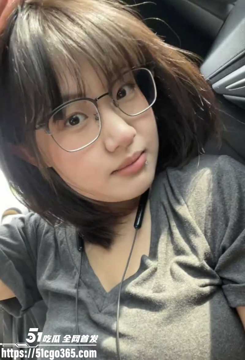 山西太原新婚少妇吴梦琪出轨视频流出4拷贝