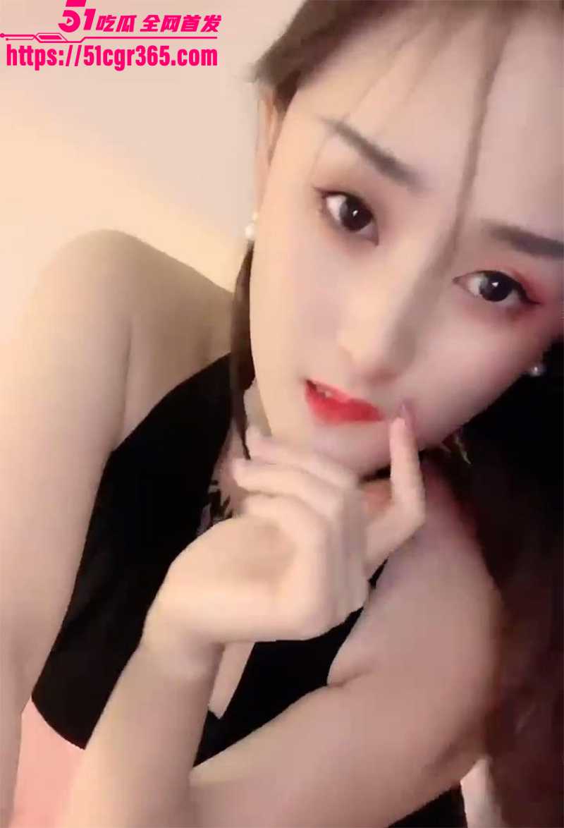 快手网红柠柠Smile一对一大尺度视频泄漏2拷贝