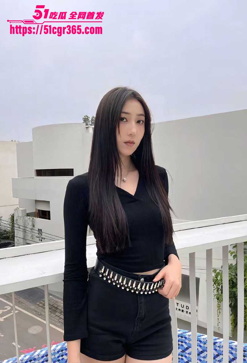 成都长腿御姐张曦文和男友激情做爱视频曝光3拷贝