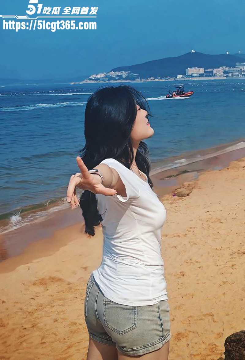 青岛极品少妇 许清栀不雅视频曝光 4 拷贝