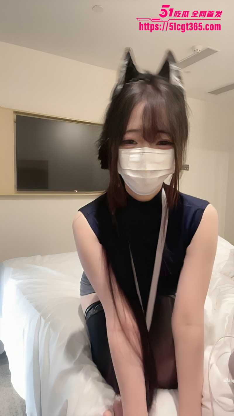 高颜值清纯女神 宅宅 直播大秀流出 猫耳黑丝制服 美乳粉嫩挺翘 性爱前戏火辣挑逗 香艳刺激爆棚！