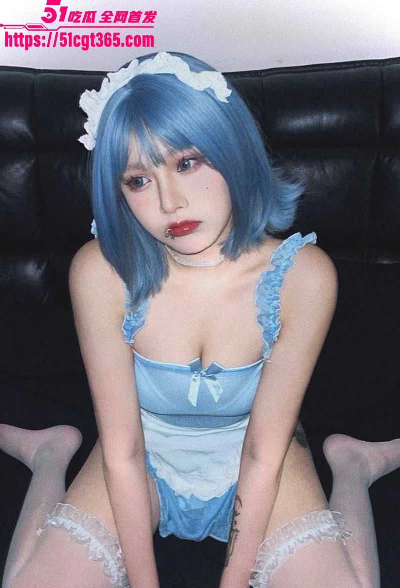 山西反差婊小网红苏雨桐性爱视频流出2拷贝