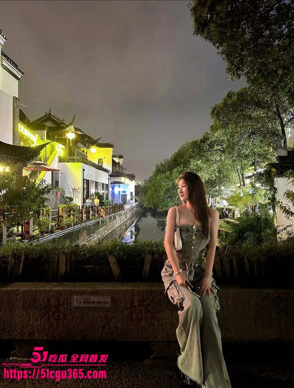 辽宁大连反差婊 张钰铭 与男友不雅视频曝光 JK制服黑丝诱惑深喉口爆吞精 无套猛操掐脖扇脸 浪叫不止！