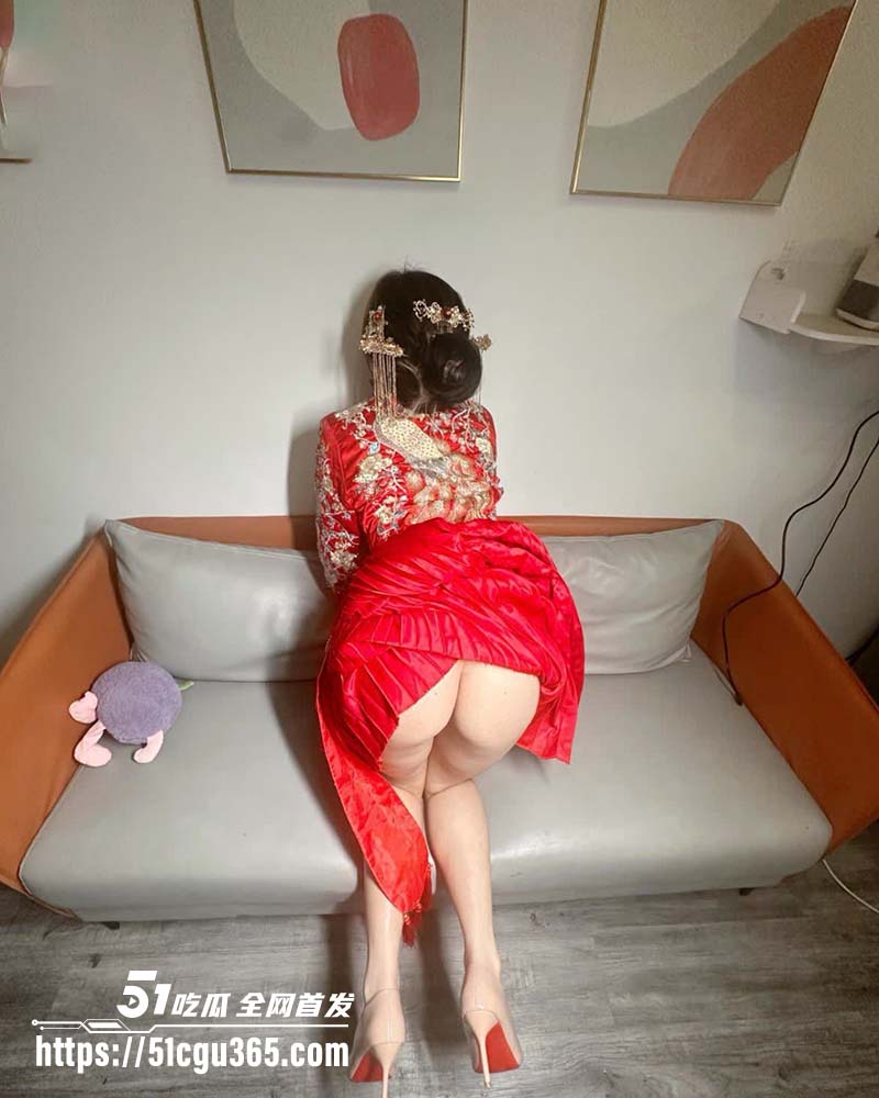 与儿子幼儿园老师偷情5