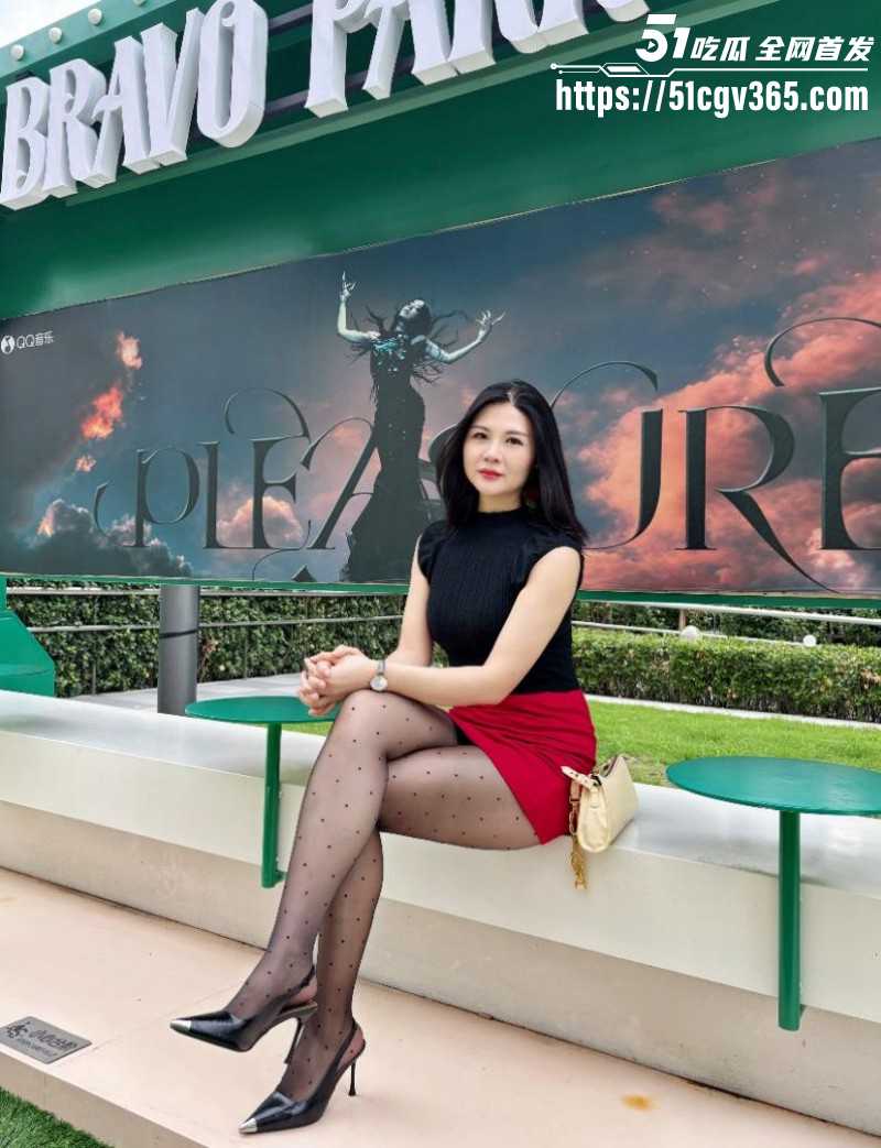 少妇人妻爱好者暴操风骚前同事02