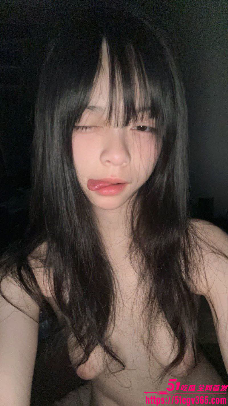 成都二次元萝莉柔柔浴室勾引金主 2