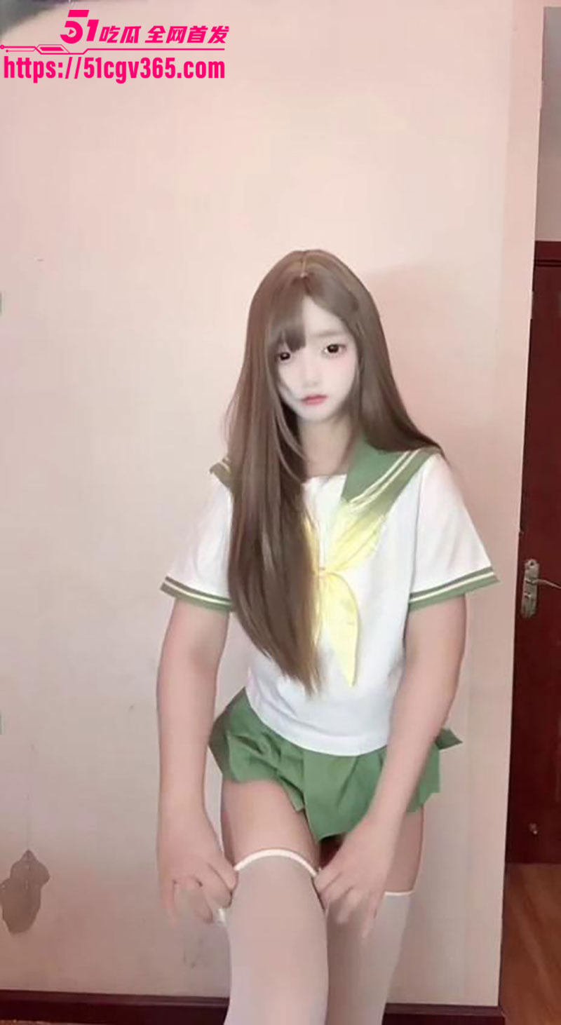 白虎女神小迟自慰8