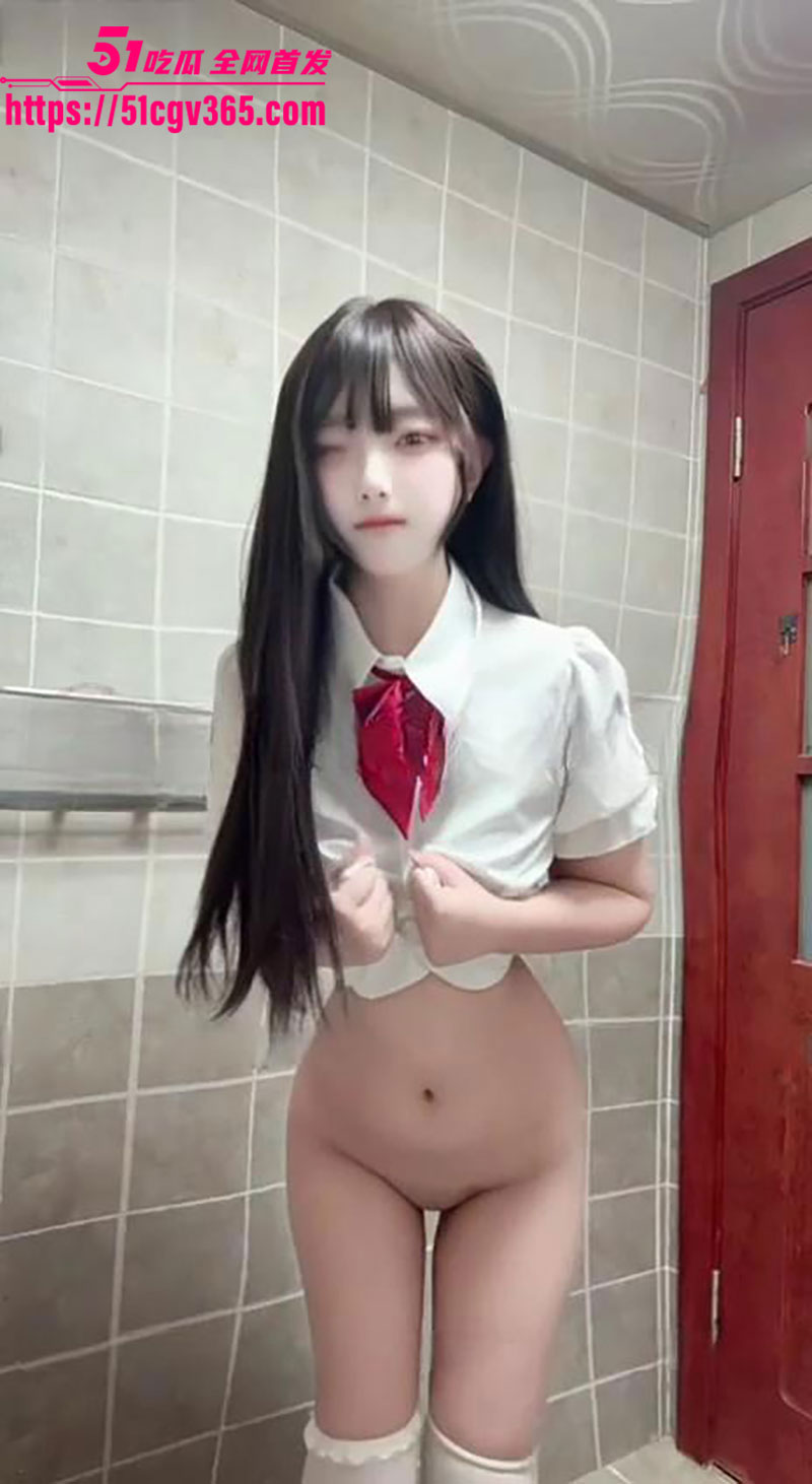 白虎女神小迟自慰2