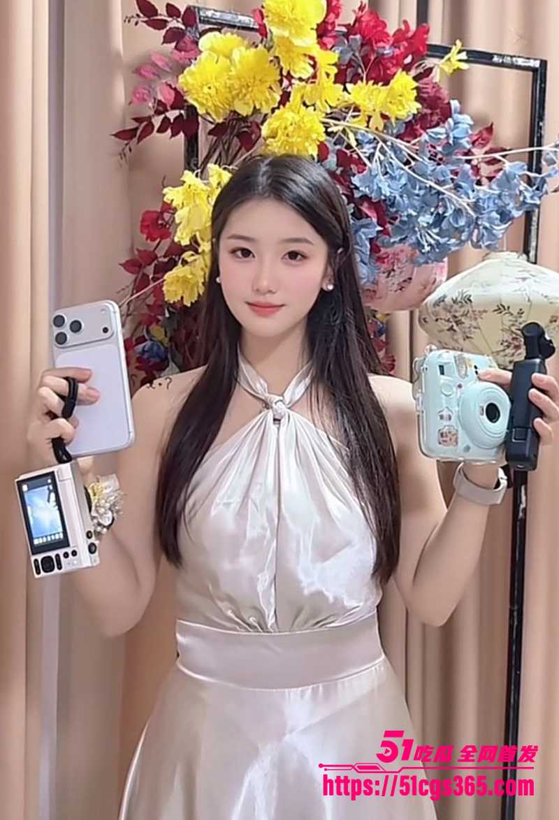 青岛风骚女护士 李沐皎 不雅视频流出 温柔病床变性爱战场 淫装露脸玩深喉爆操！