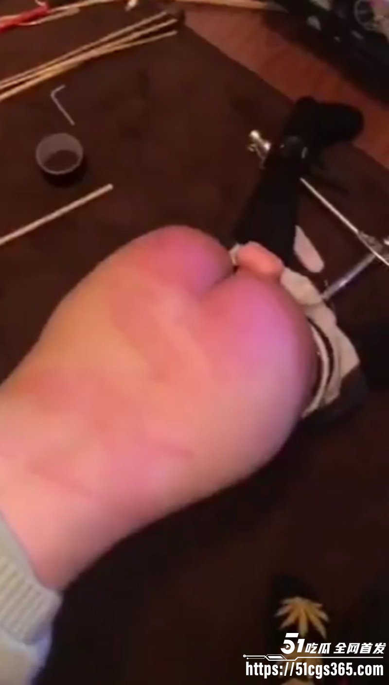 每日大赛母狗调教大赛第三期05