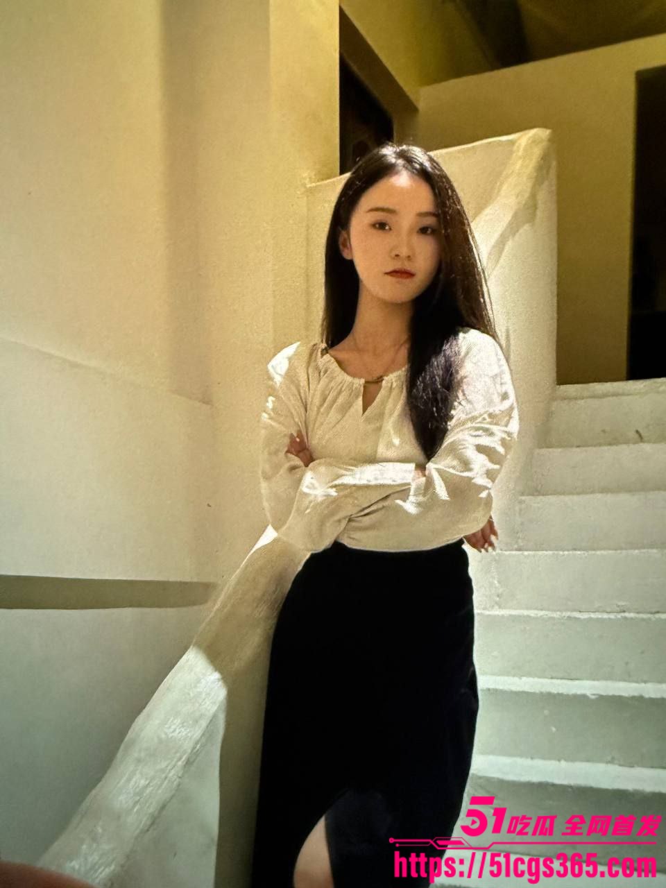 山东淫荡少妇 胡婉清 被前男友调教视频泄漏 对镜后入娇躯乱颤 女上骑乘疯狂榨精!