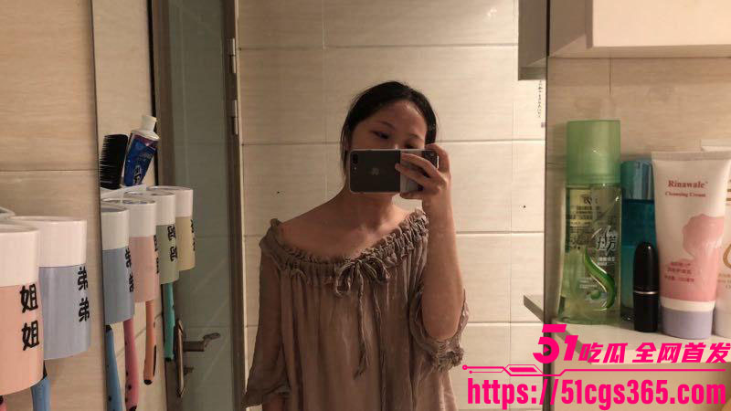 湖北武汉酒店销售龚萍黑料流出 2