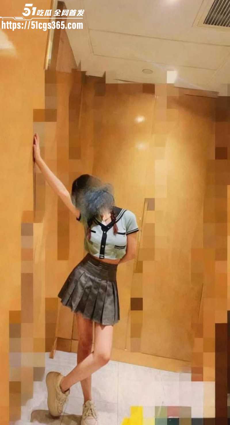 亲姐的诱惑酒店暴操亲姐姐03