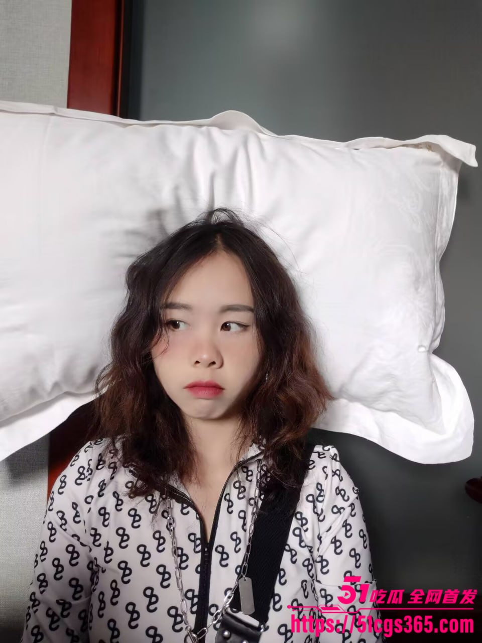 福建精神小妹 康雨萱 性爱视频流出 骑乘假屌自慰白浆流淌 反差母狗床上骚气爆棚！