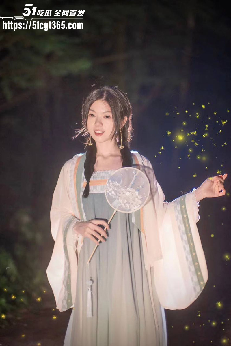 中国美院清纯女神 苏雨桐 不雅视频流出 黑丝足交SM绳缚深喉爆操 高超性技征服学长大屌！