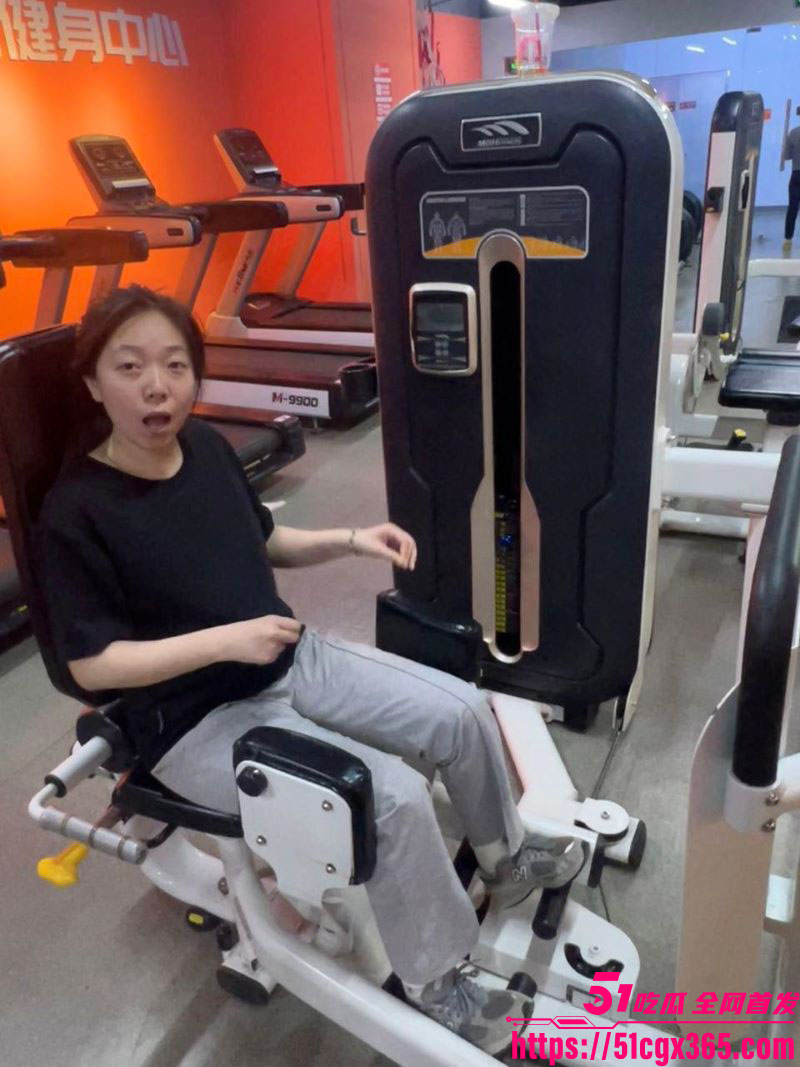 潍坊反差婊张雅彤露脸黑料流出 4