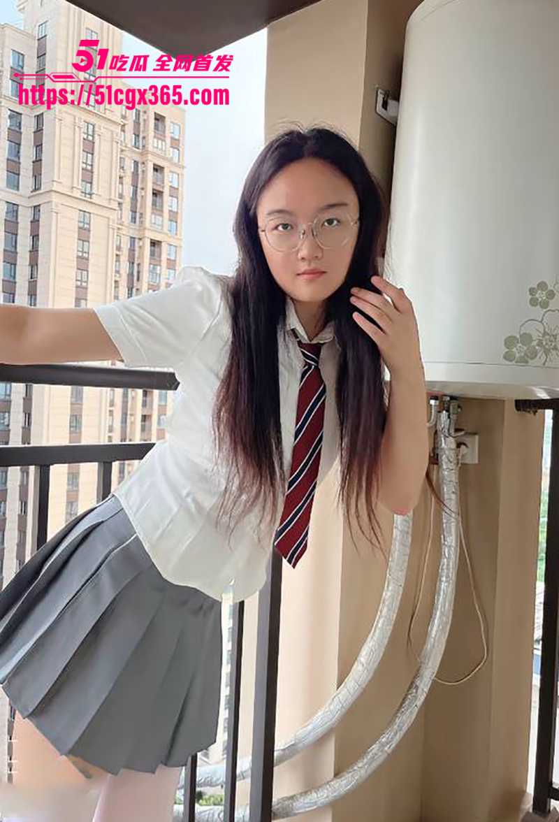 百万网红柔术女王肖红丽黑人做爱视频流出4拷贝