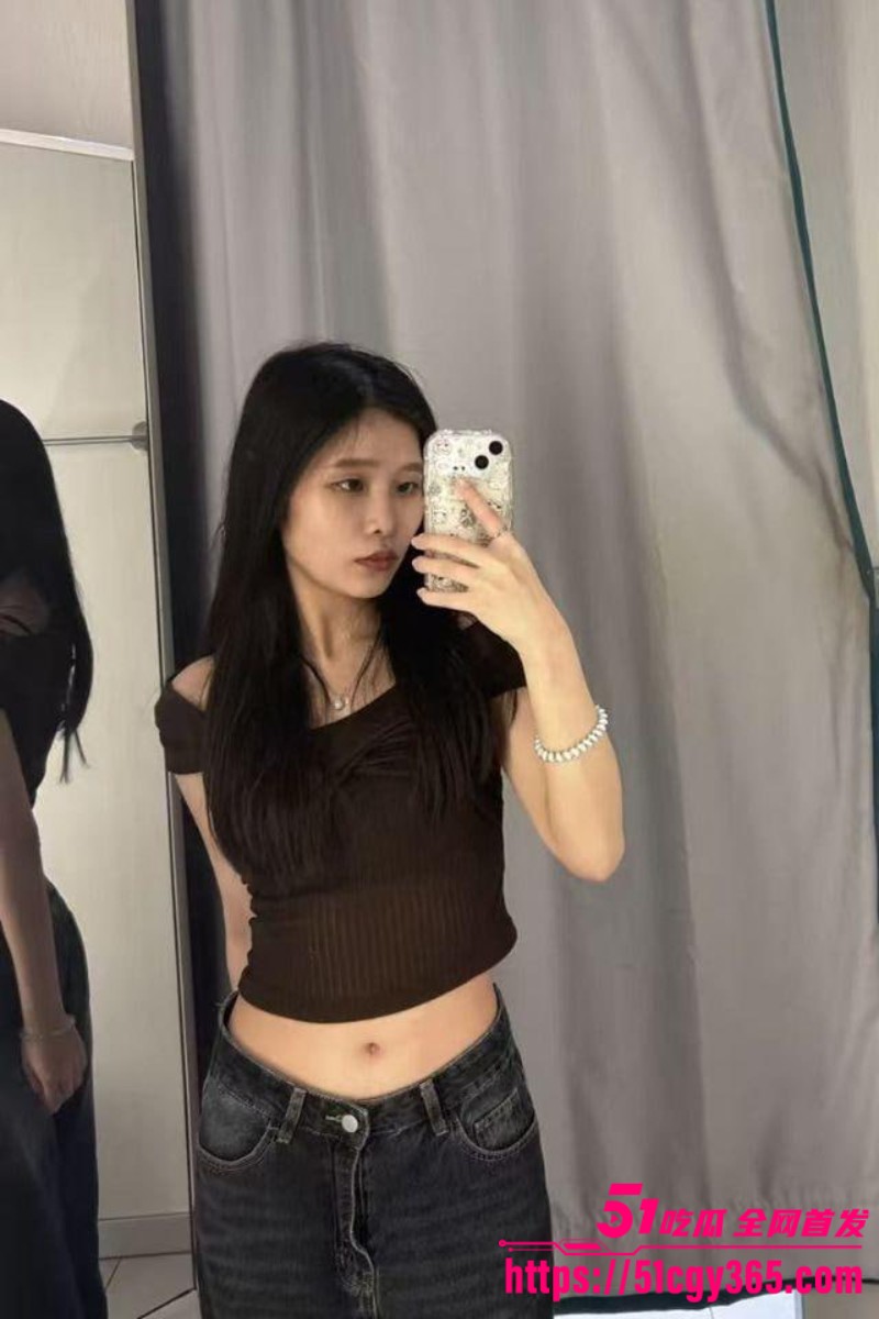 长沙工业学院高颜学姐 李芊婉 男友调教视频流出 3