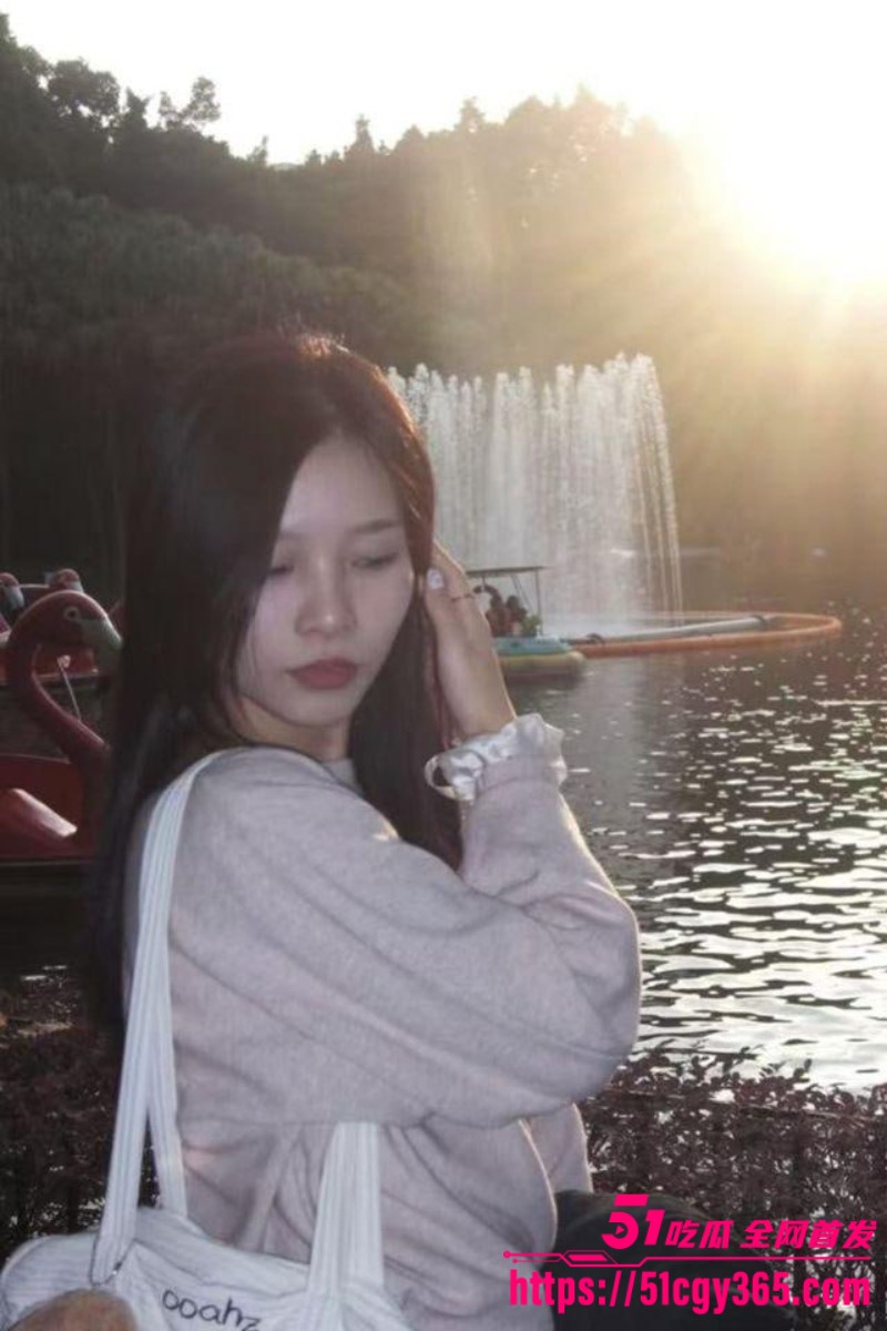 长沙工业学院高颜学姐 李芊婉 男友调教视频流出 5