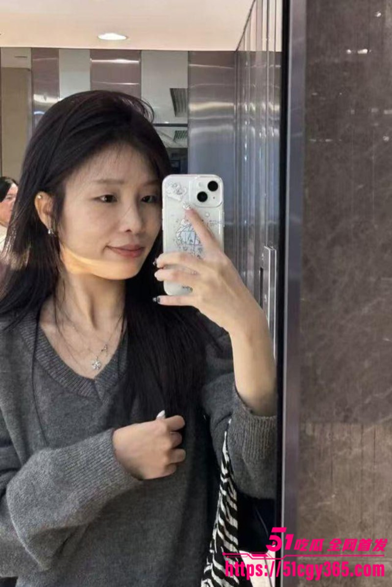 长沙工业学院高颜学姐 李芊婉 男友调教视频流出 4