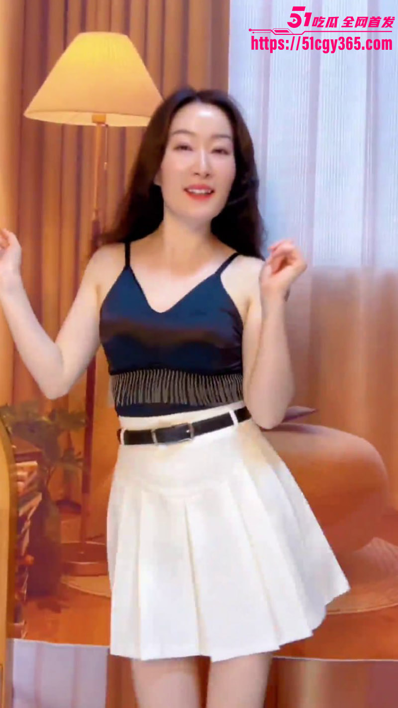 奶思鸭付费视频3