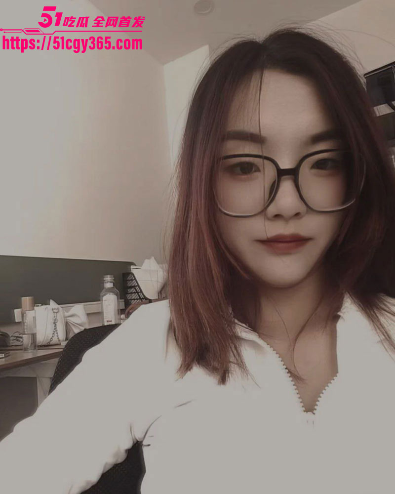 杭州段清然出轨领导3
