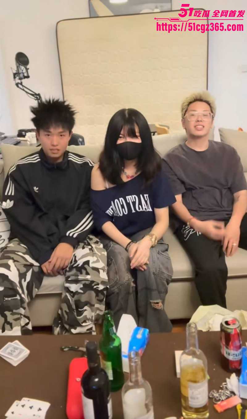 米其林被DQ兔曝光出轨致其怀孕014