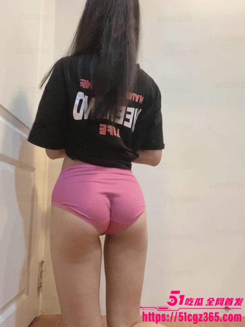 极品清纯女大学生 栗子 金主定制大尺度视频流出 9