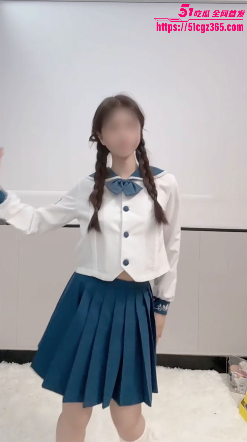 顶级大学舞蹈生 小乔 抖音风全裸跳舞最新福利 长腿开胯粉穴闪耀 蜜桃翘臀浪翻天 反差到爆！
