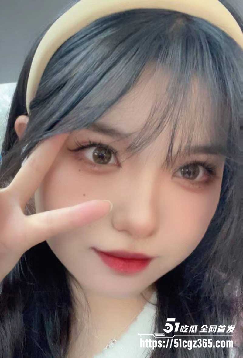 顶级颜值素人美女杨璐伊情侣私拍合集泄露2拷贝