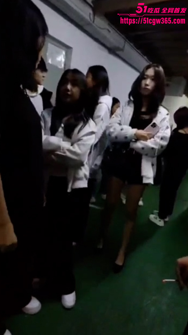 精神小妹约架7