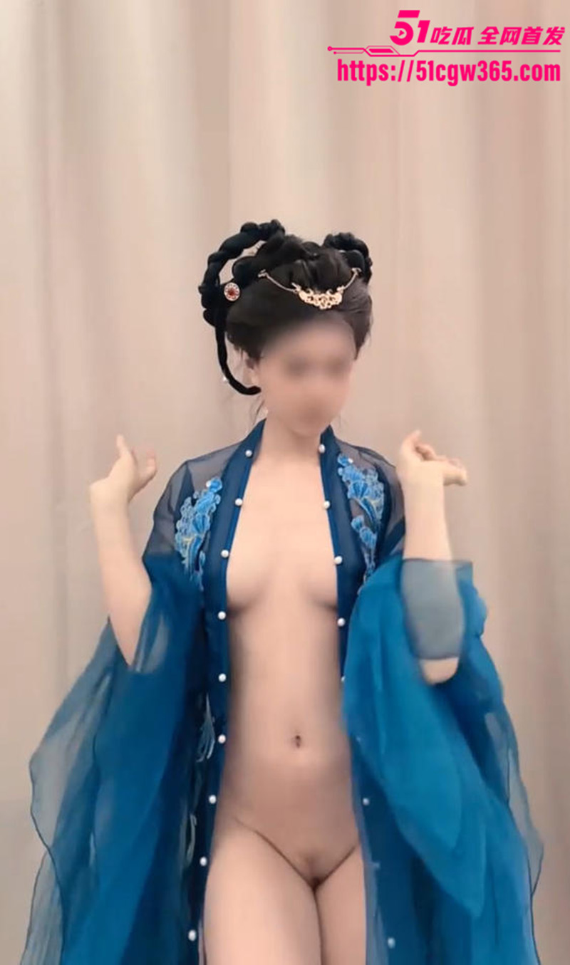 超人气舞蹈生 小乔 付费裸舞新作流出  2
