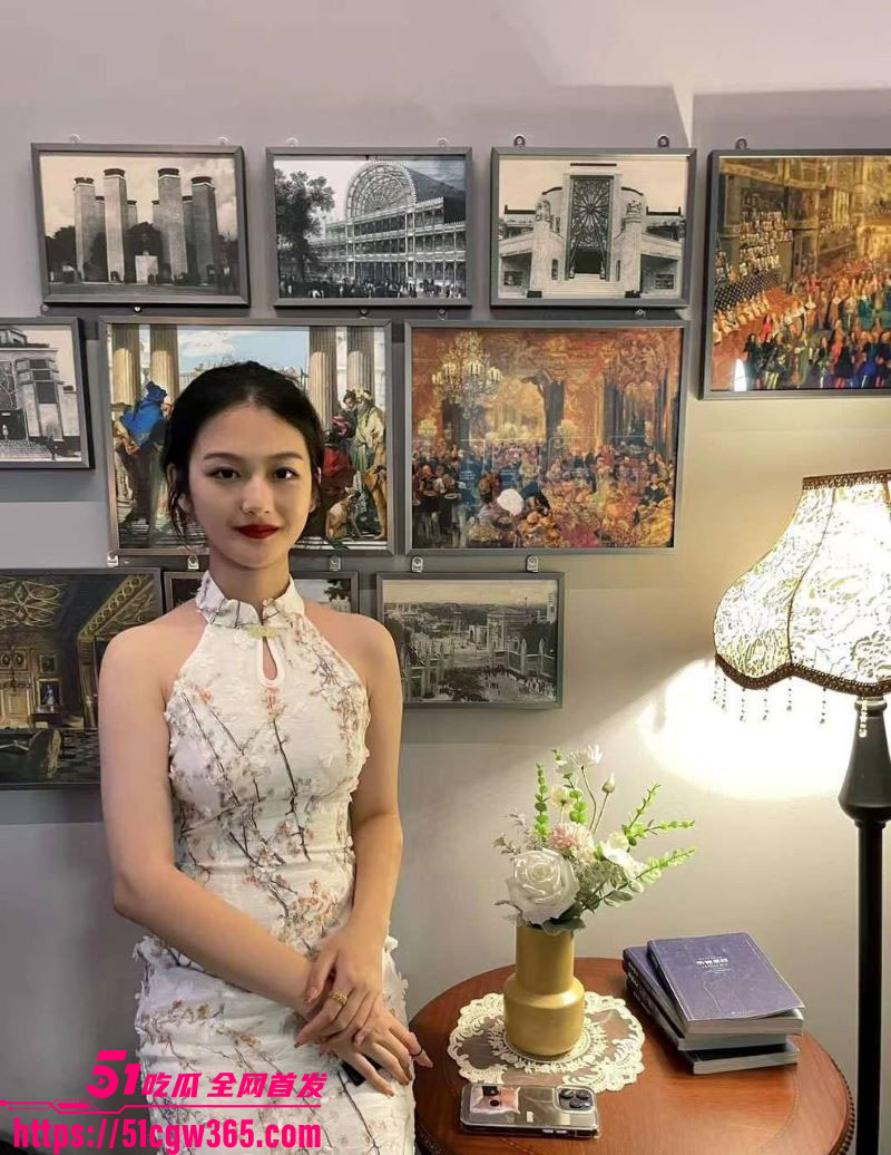 安徽阜阳师范眼镜婊 刘婷婷 分手后被男友曝光性爱视频 口活撩人深喉吞精无比反差 骑乘狂摇挑逗拉满！