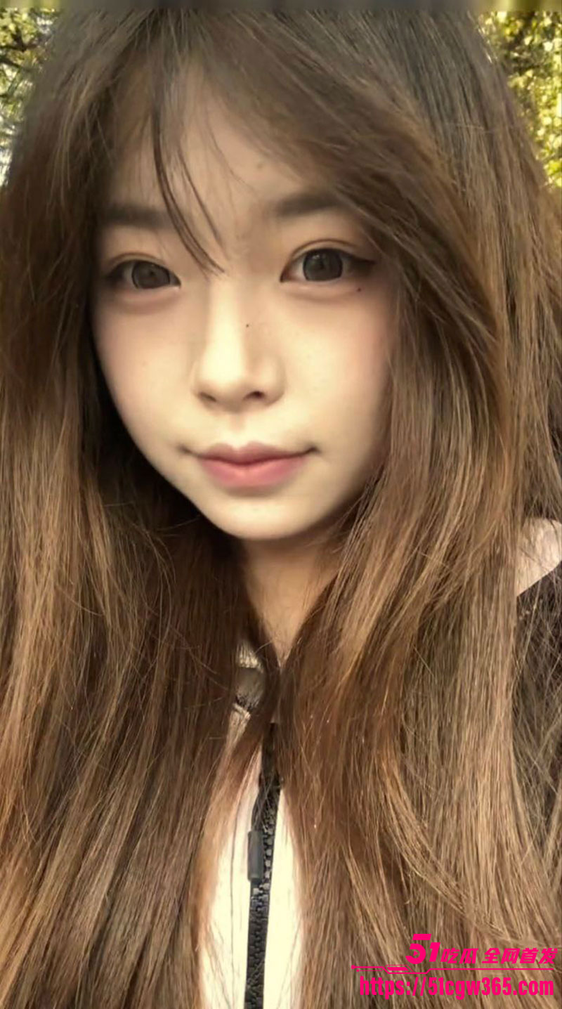 浙江19岁反差少女李溪楠被前男友曝光不雅视频10