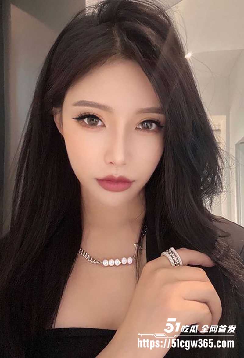 前美团女总监陶子婚内出轨小11岁小鲜肉男模欠债糟曝光2拷贝