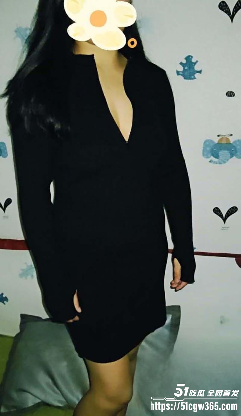 大屁股大姨子真空换装后妈裙瑜伽裤07