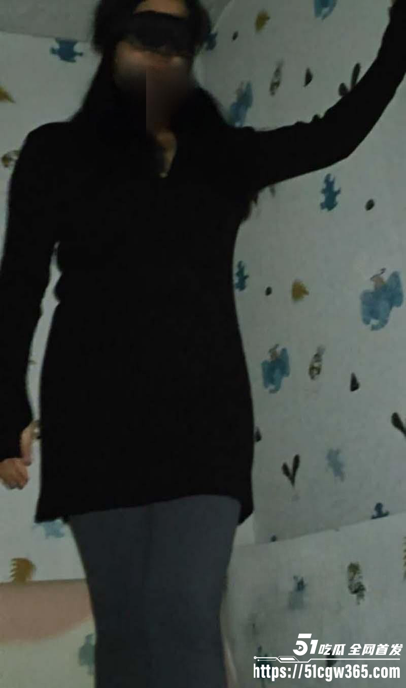 大屁股大姨子真空换装后妈裙瑜伽裤04