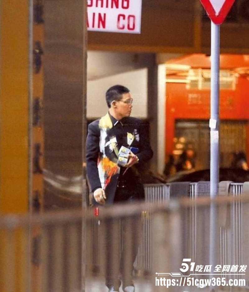 香港男歌手苏永康出轨嫩版邓丽欣023